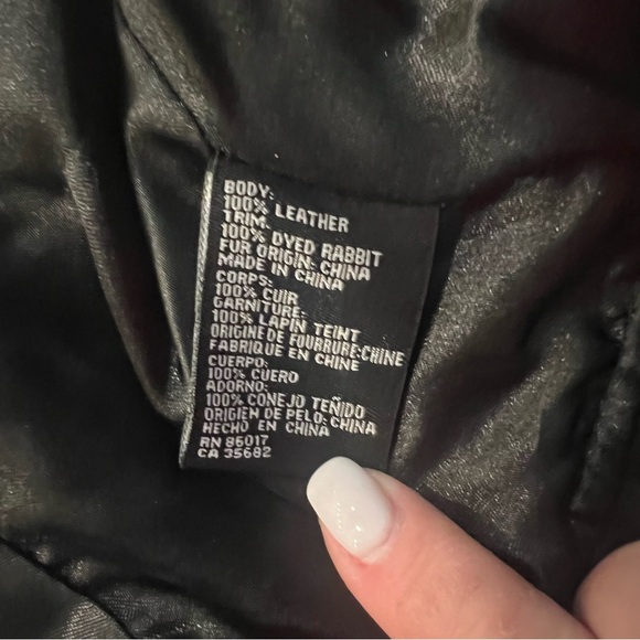 bebe Cropped Black Faux Fur Trim Jacket - Size Small - Picture 6 of 6